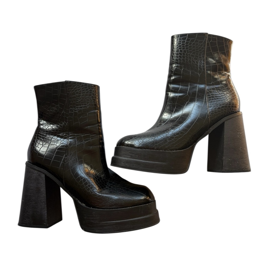 Z Code Z Black Croc-Patterned Heeled Boots